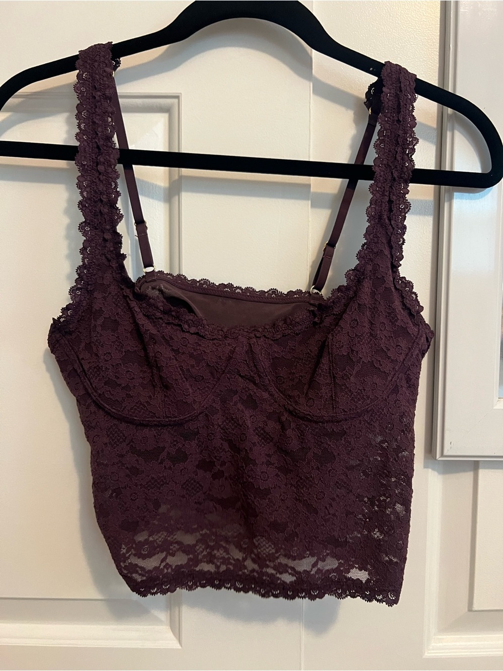 Show off vintage lace tank top Aerie Size Small